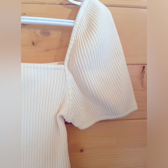 NWOT H&M Crop Top M - Picture 2 of 5